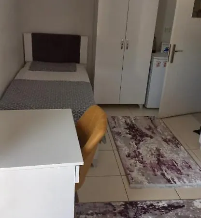 Nurer Kiz Aparti * Antalya