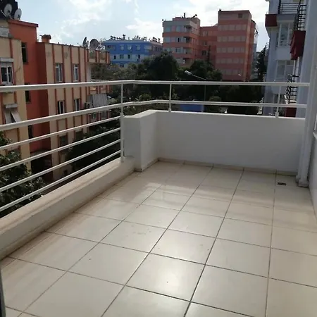 Nurer Kiz Aparti Antalya